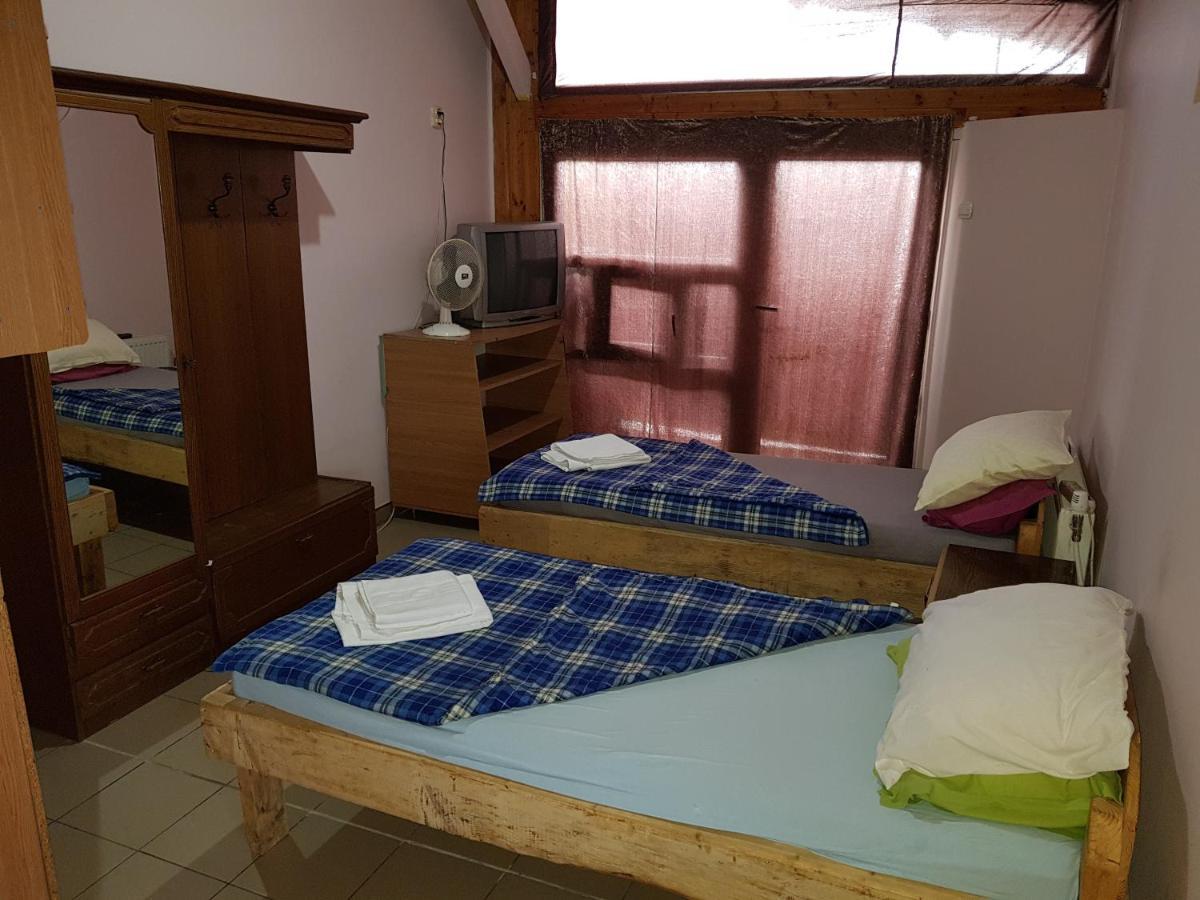 Hompot Accommodation Deva Dış mekan fotoğraf