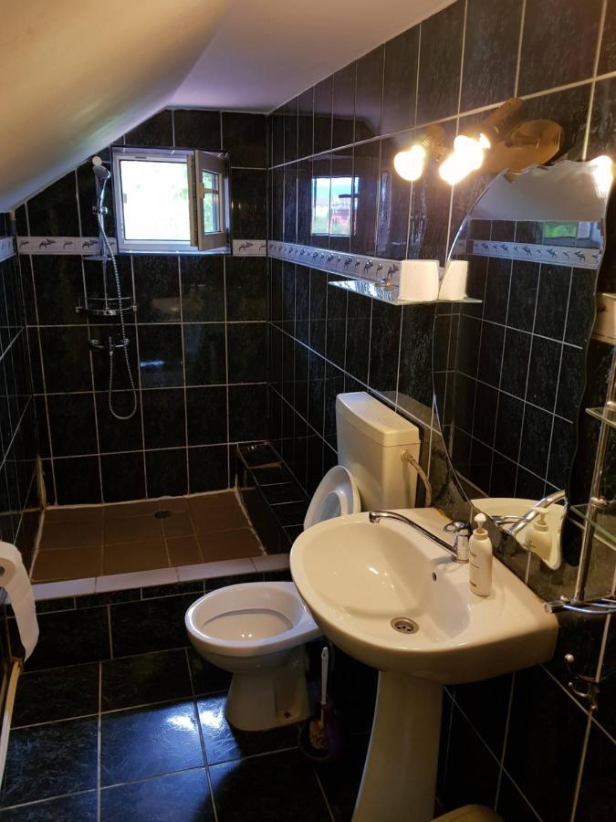 Hompot Accommodation Deva Dış mekan fotoğraf