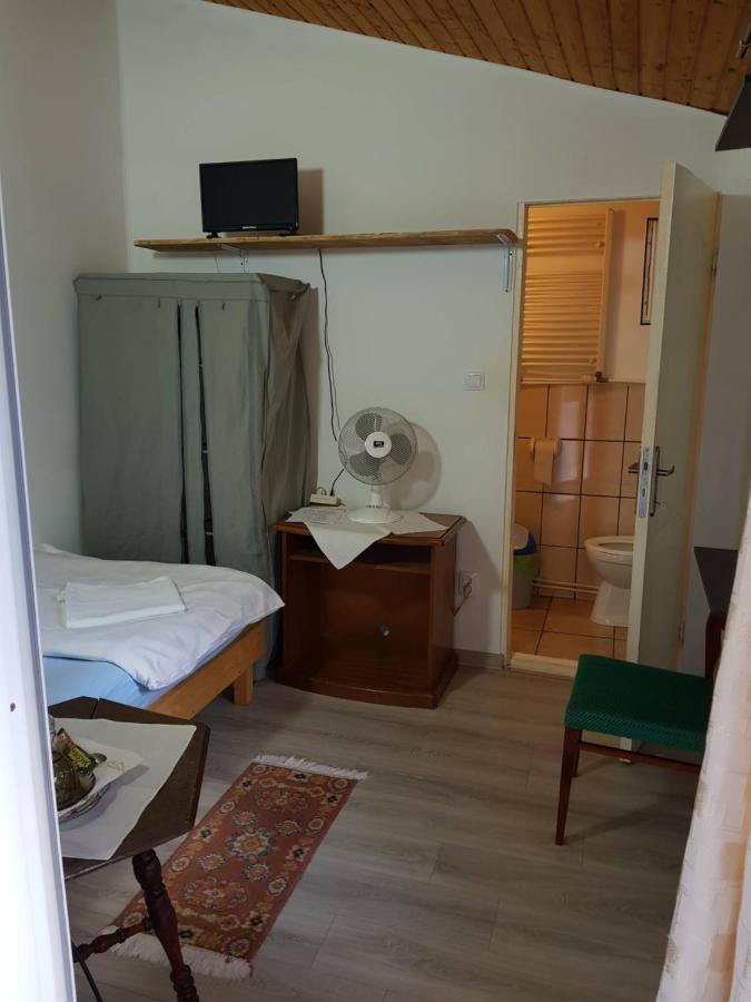 Hompot Accommodation Deva Dış mekan fotoğraf