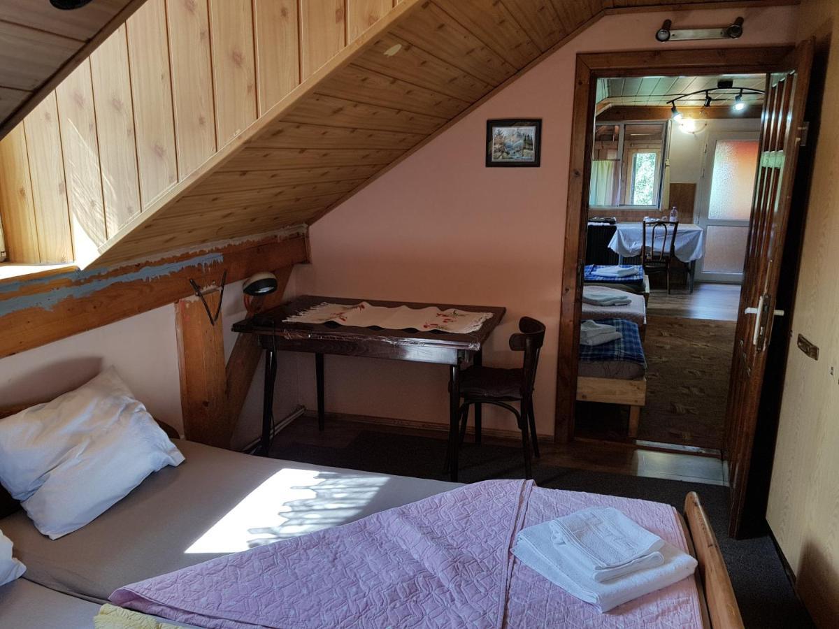 Hompot Accommodation Deva Dış mekan fotoğraf
