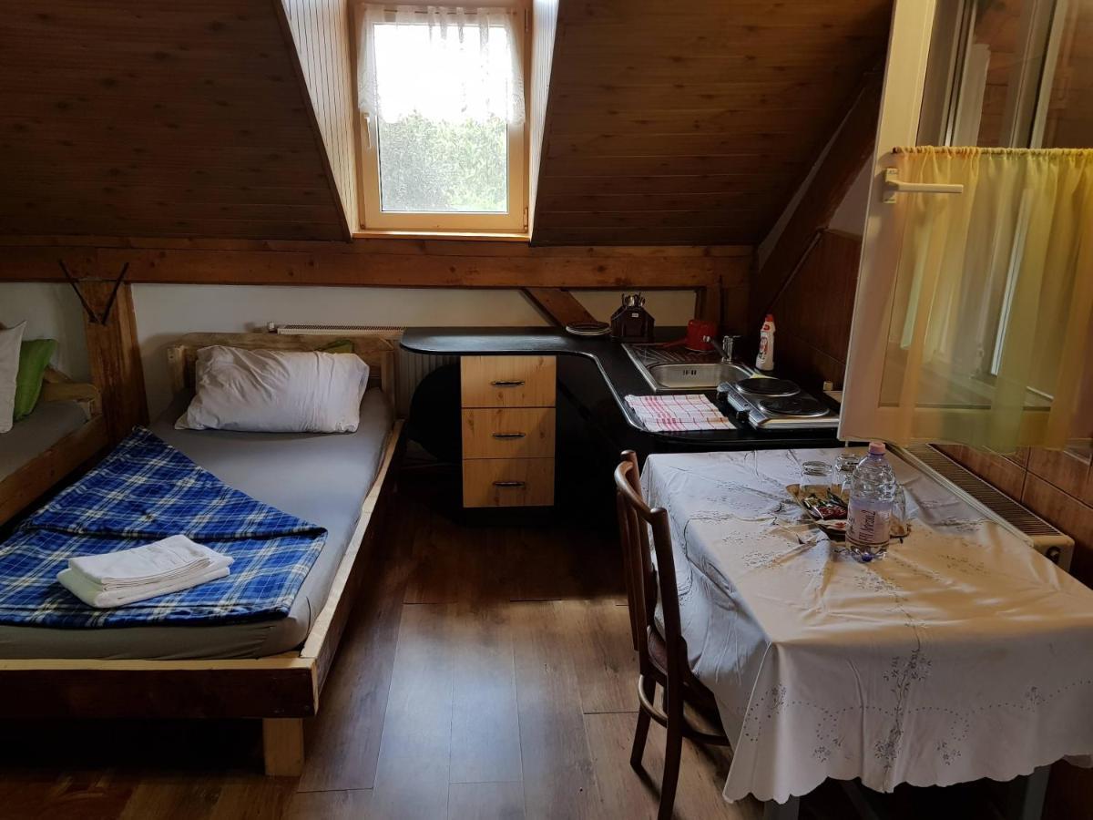 Hompot Accommodation Deva Dış mekan fotoğraf